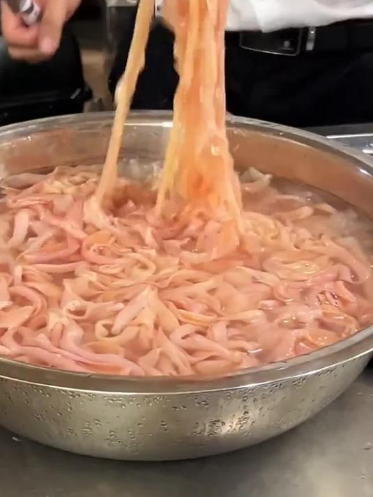 新鲜鸭肠:火锅必备食材 好吃实惠超美味