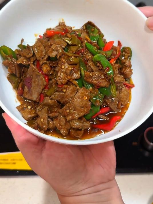 泡椒炒猪肝这道菜实在太下饭了