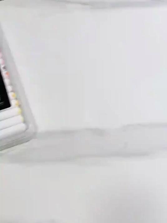 沉浸式开箱 _ 你选哪一款直液式丙烯马克笔