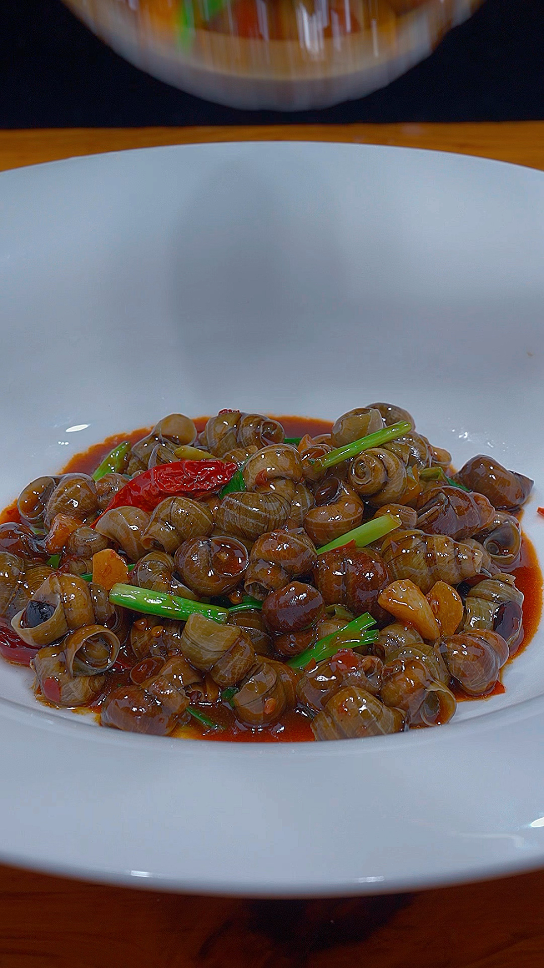 爆炒螺丝详细的做法。#美食 #香辣田螺