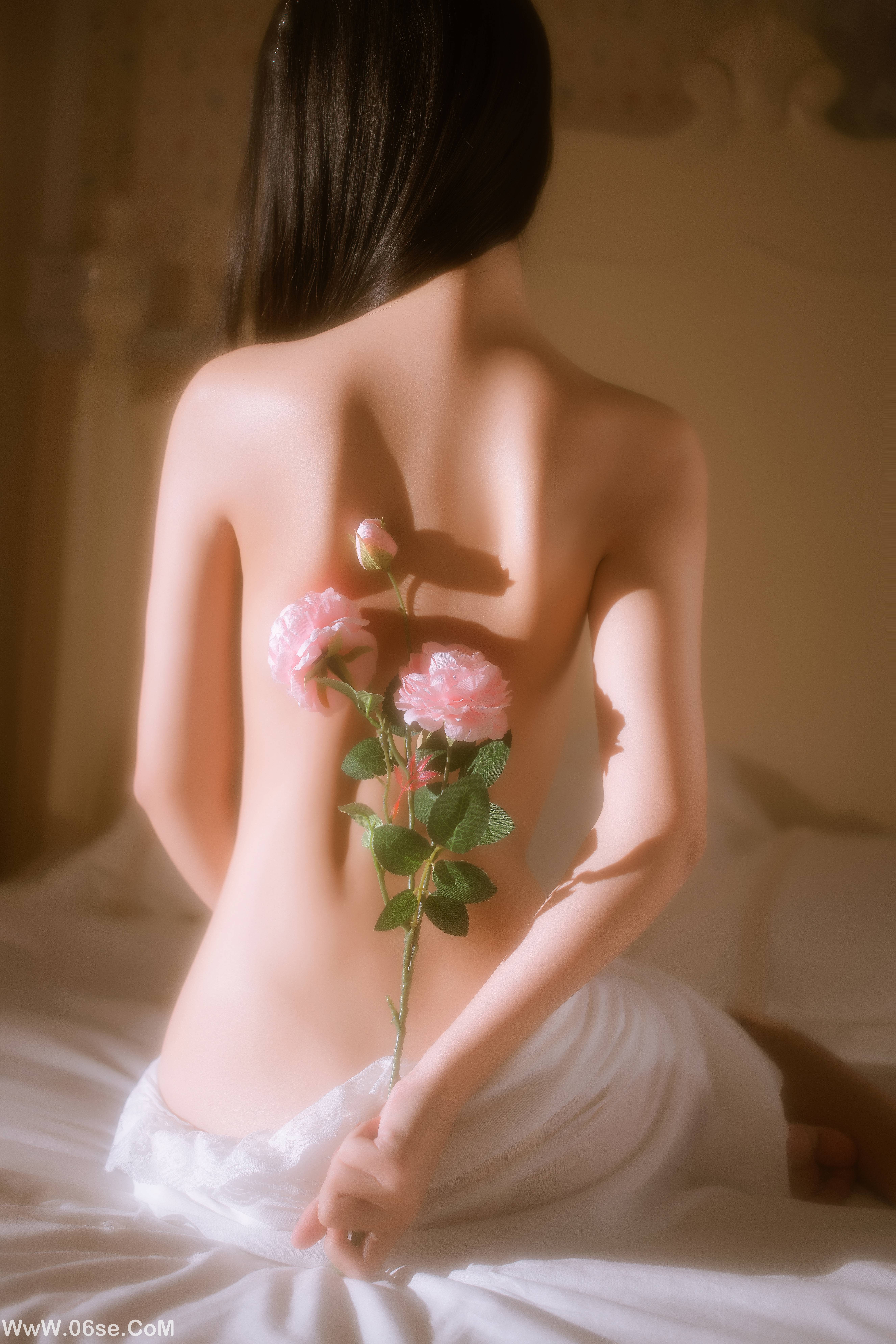 图片[4]-萌芽儿o0 NO.009 – 金色套装[70P1.28G]-六色网