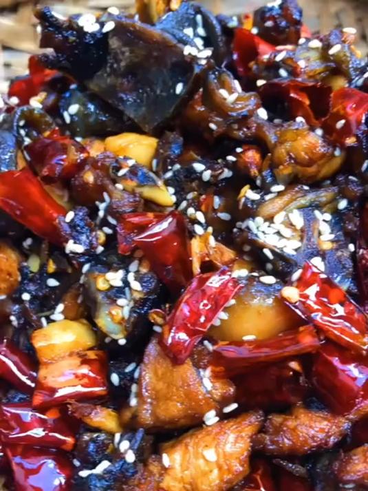 一只鸡的百种做法之云南辣子鸡