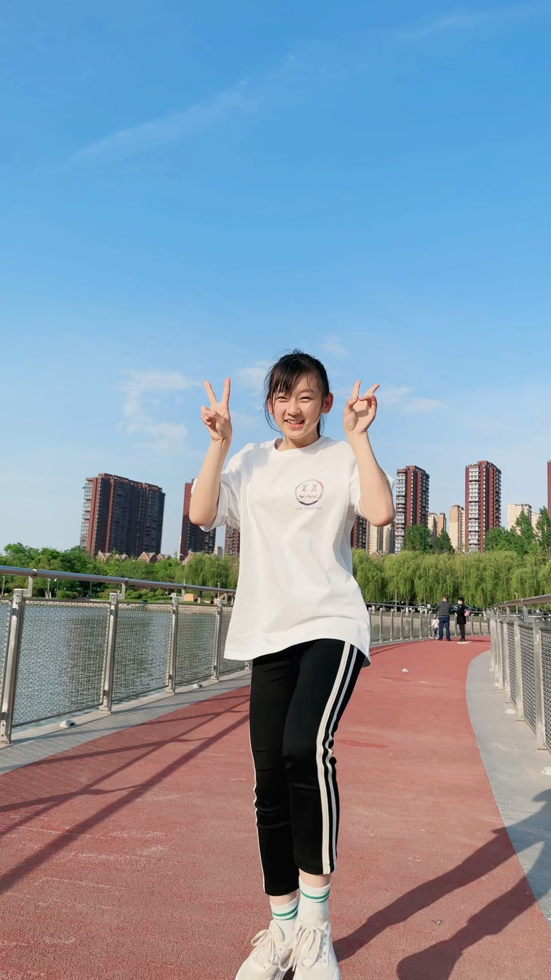 吹哨了,快来集合了!