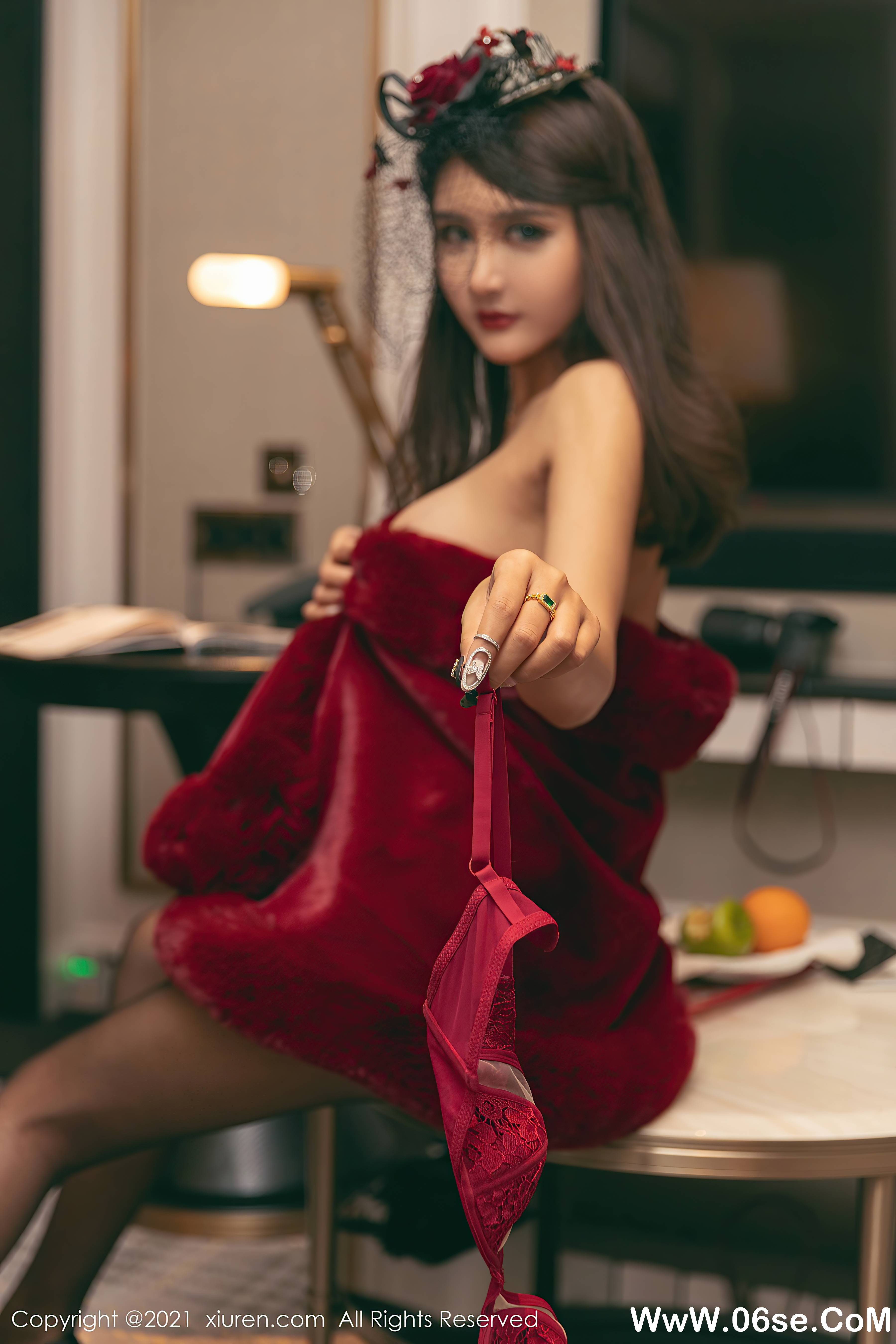 图片[29]-[XIUREN秀人网] 2021.06.16 NO.3548 Emily尹菲[60+1P705M]-六色网