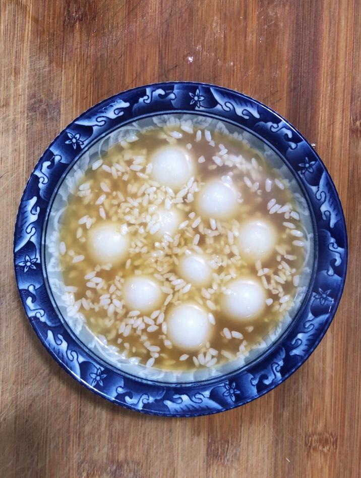 米酒汤圆的正确煮法,跟我这样煮,简单好吃