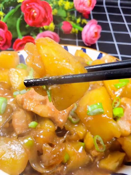 土豆炖粉条教程