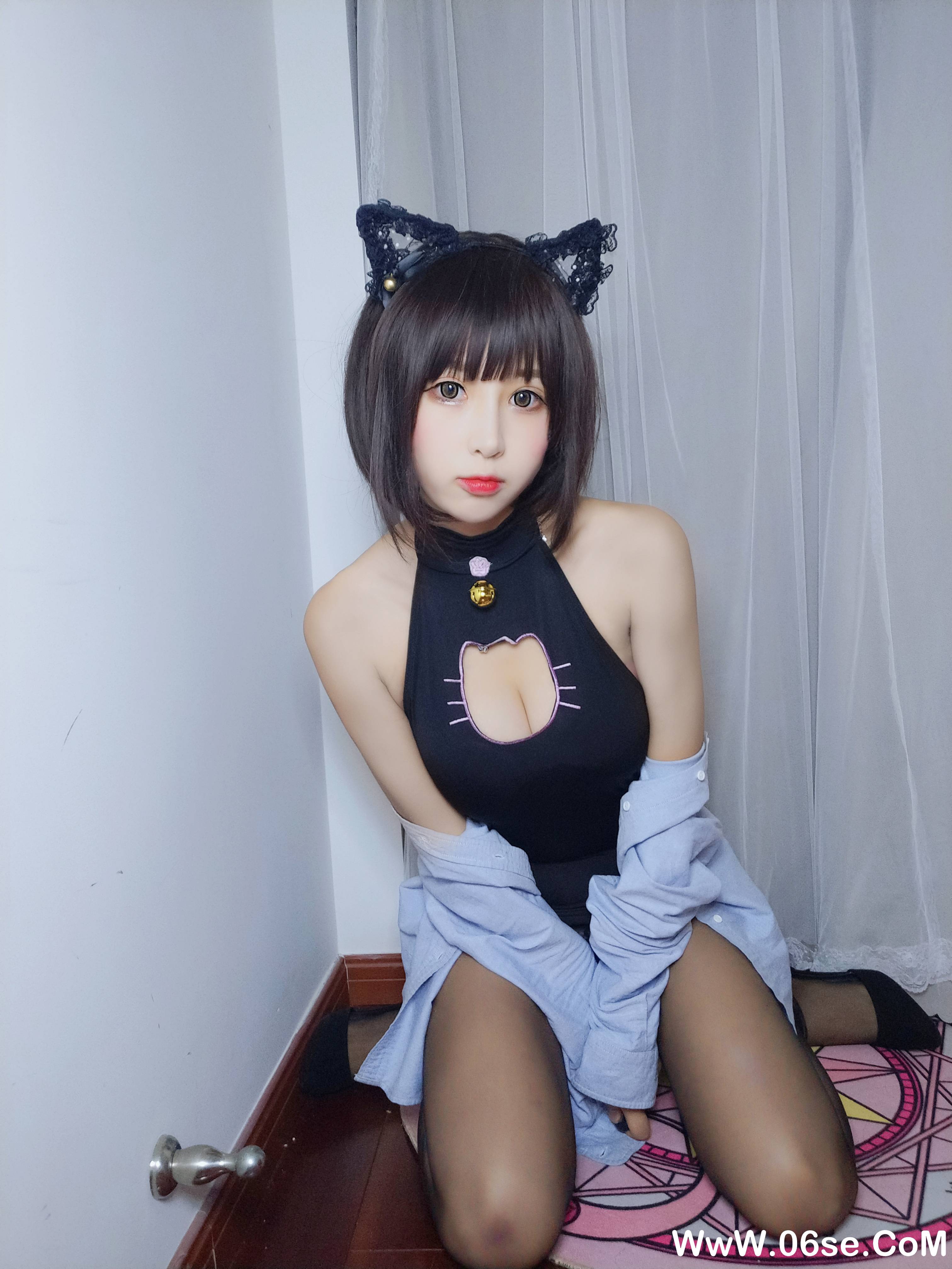 黑米粥 NO.012 – 露背猫咪 [6P+2V94M]-六色网