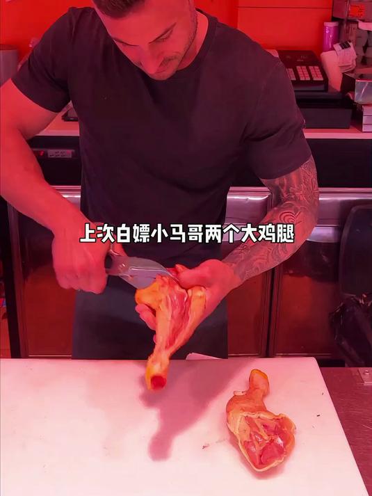 用白给的老球菜复刻川菜绝学,糖醋莲白能不能给老外味蕾的震撼?