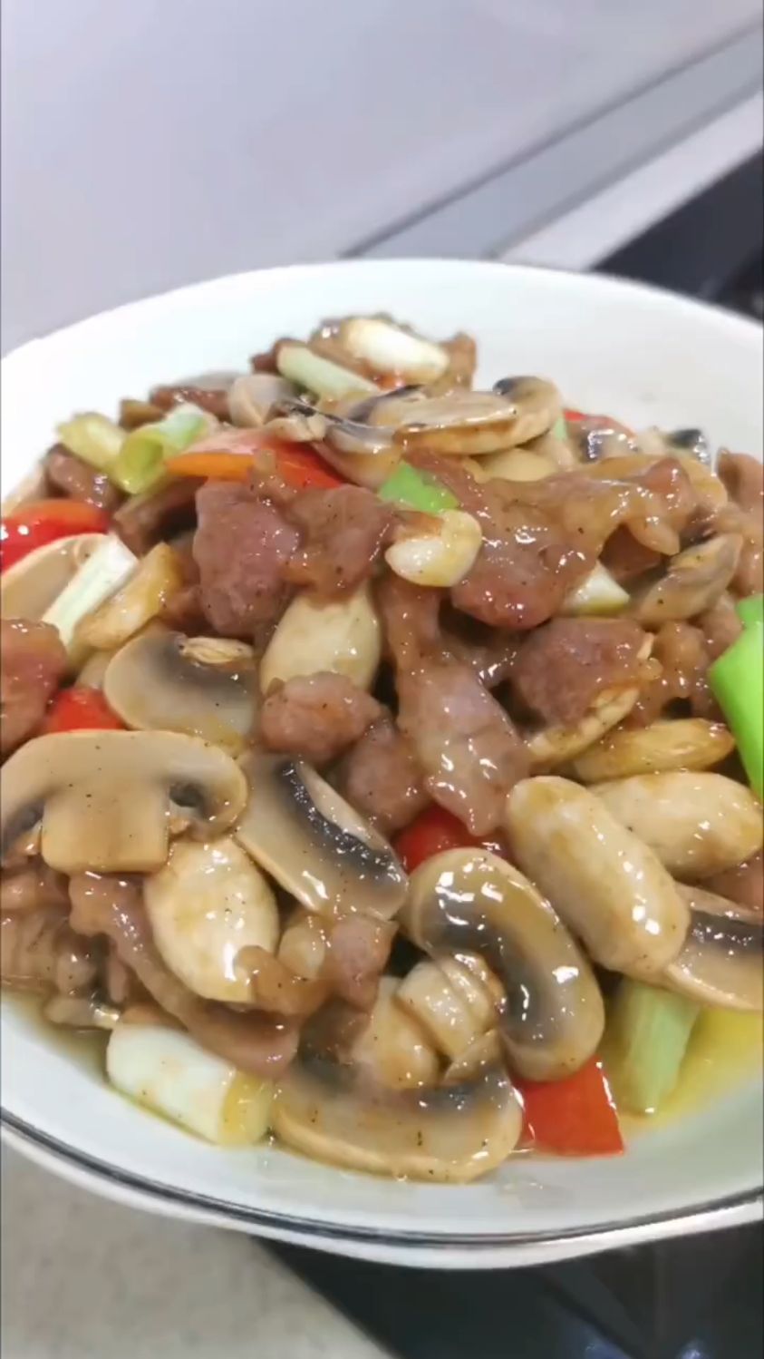 口蘑炒肉这样做