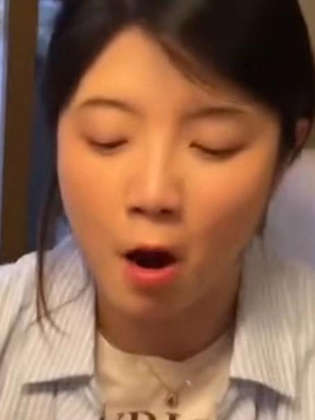 让女友实现龙虾自由是种什么体验？