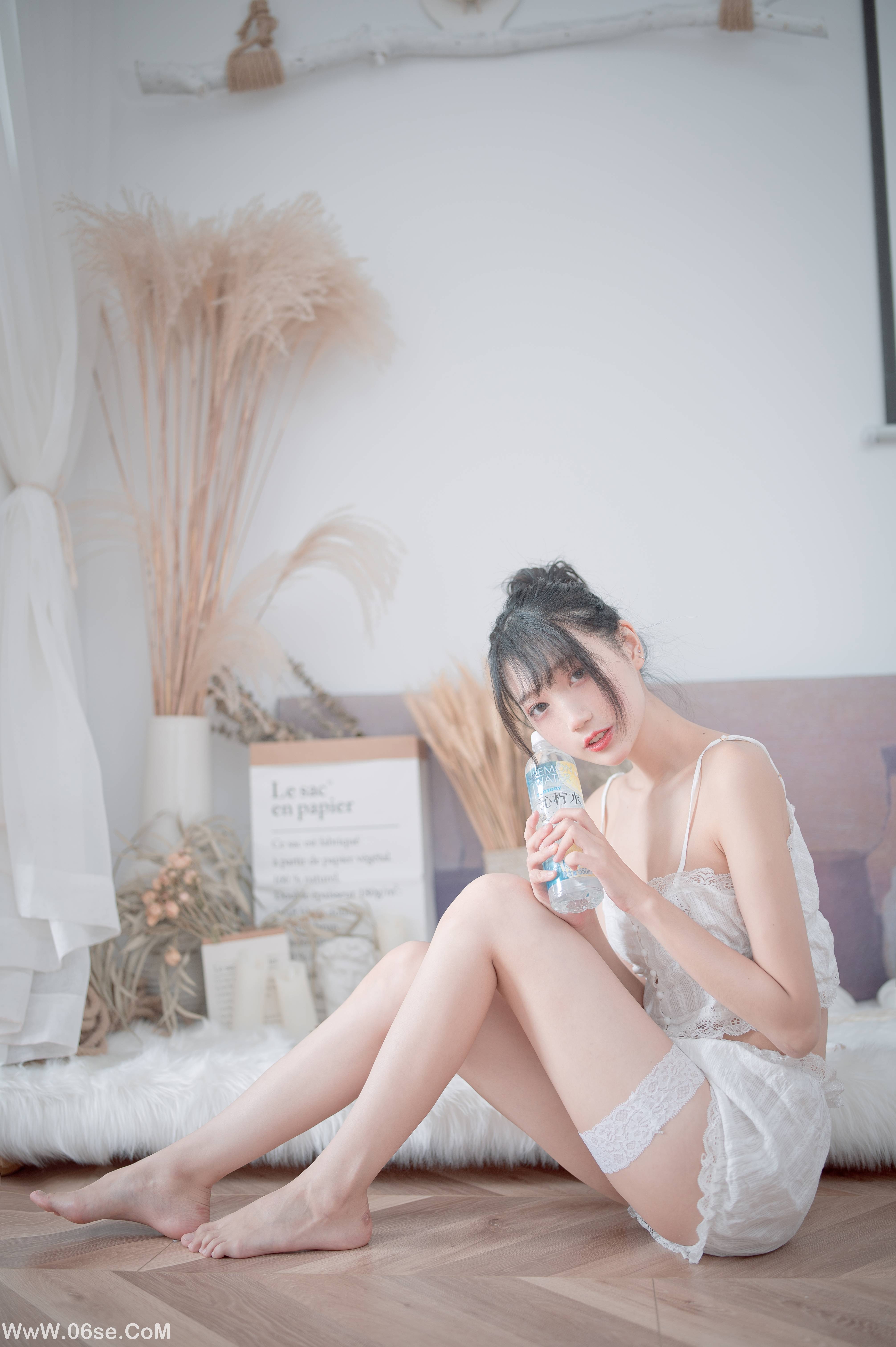 图片[15]-周叽是可爱兔兔 NO.015 白色睡衣[23P196M]-六色网