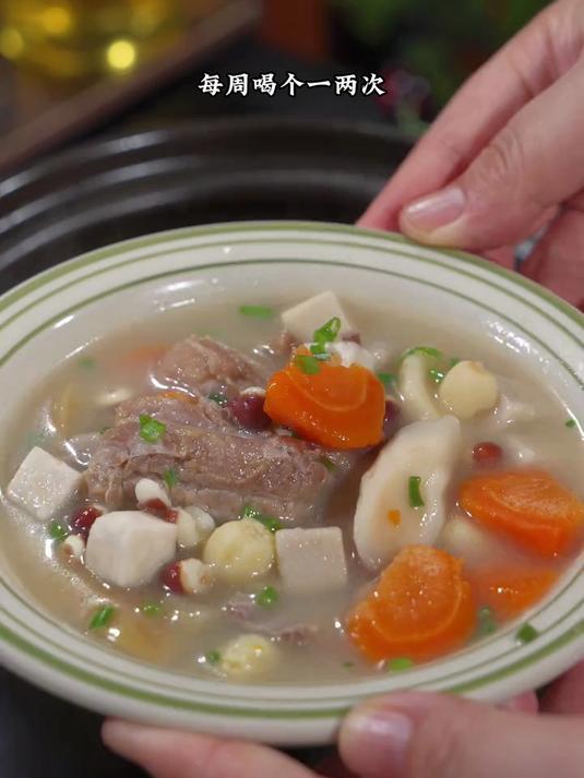 夏天不补,入秋受苦苹果排骨四神汤