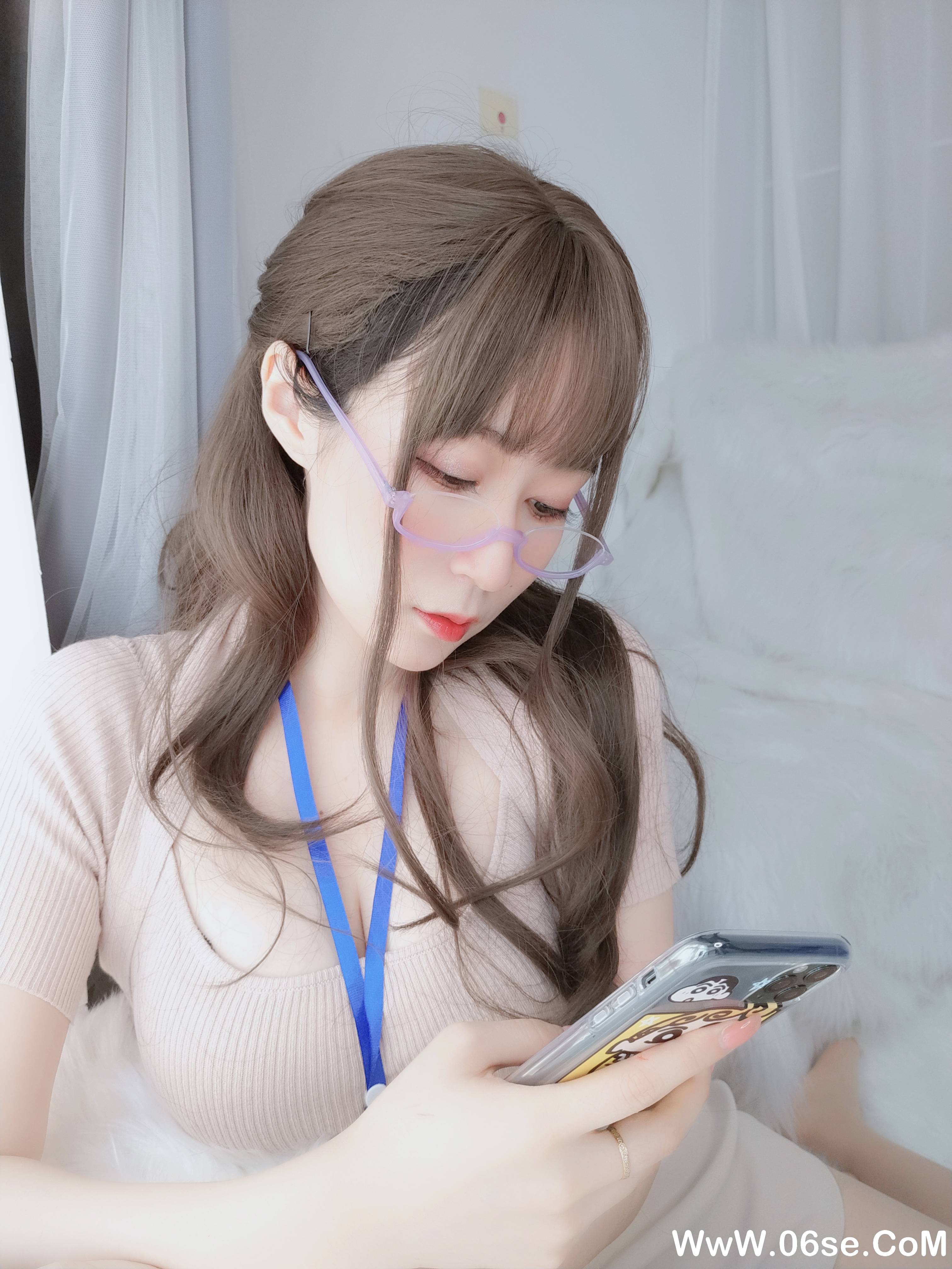图片[68]-Coser小姐姐白银 NO.060 – 私人医生[159P+6V1.03G]-六色网