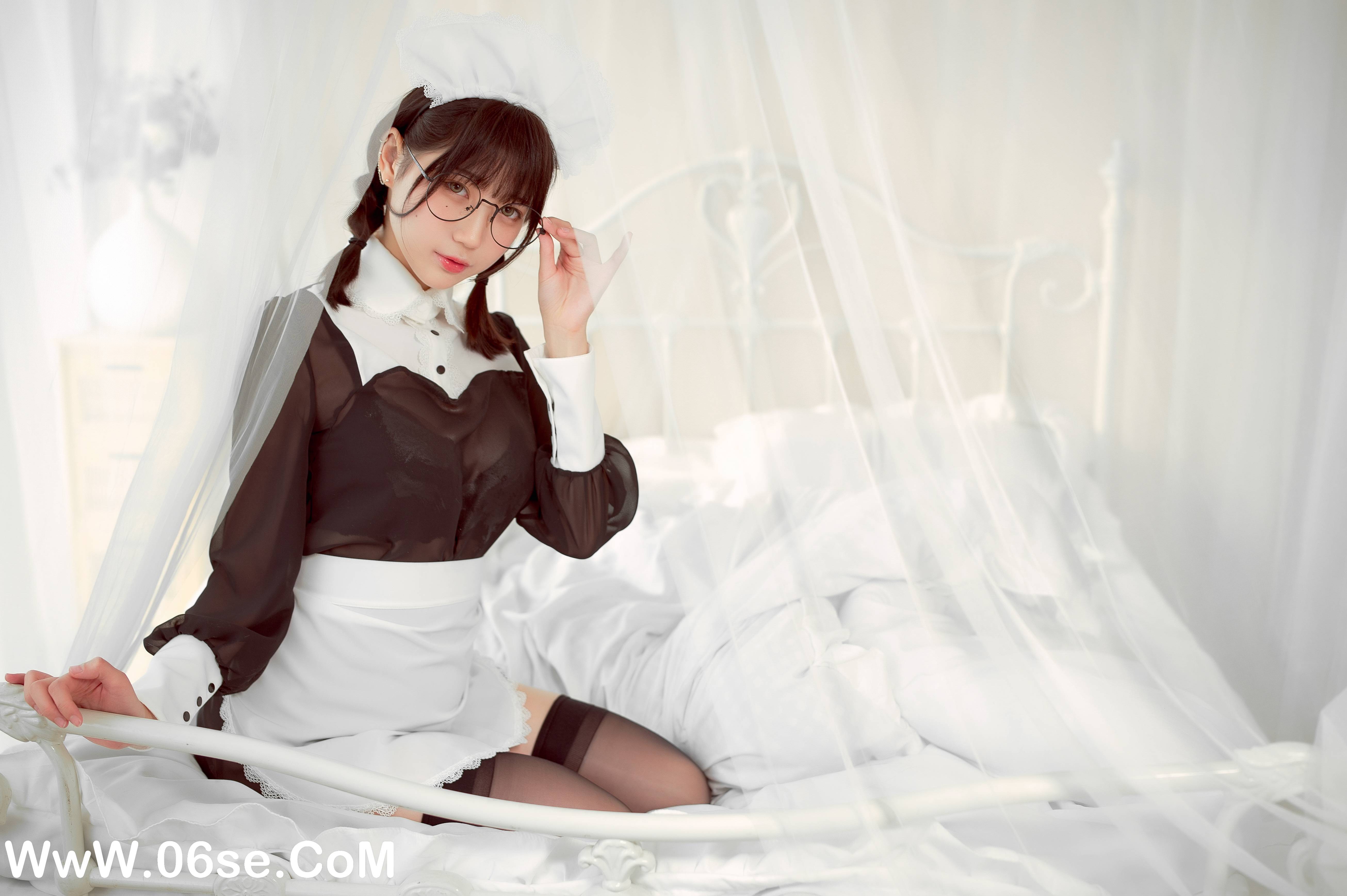 图片[12]-周叽是可爱兔兔 NO.033 – 眼镜女仆[36P+3V525M]-六色网