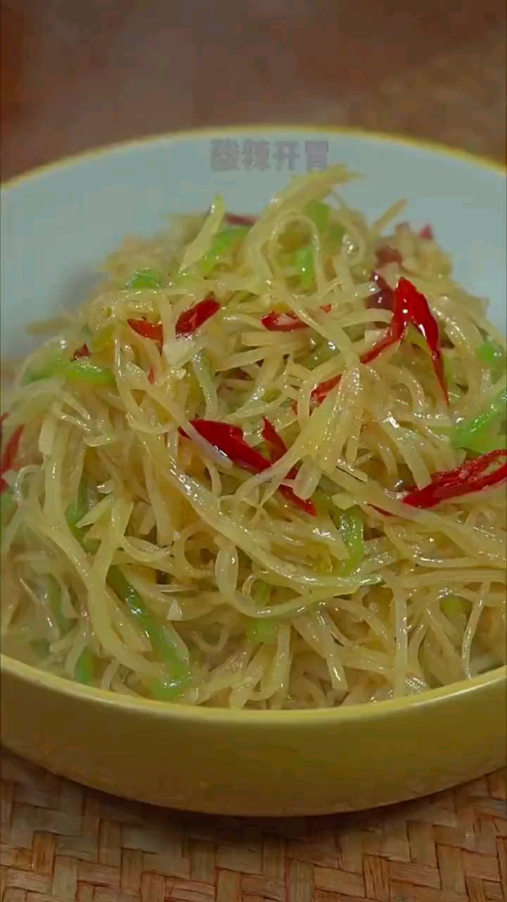 分享家庭版美食凉拌土豆丝做法