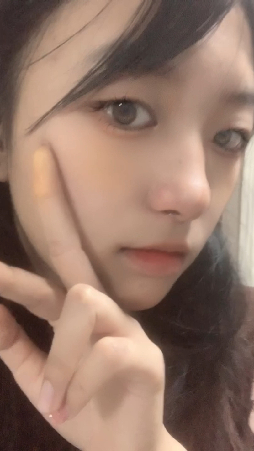 可爱番茄炒蛋妆容教程