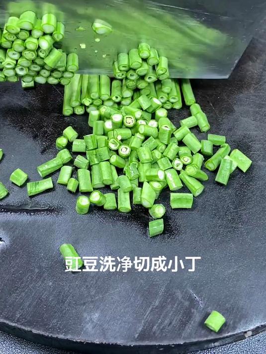 肉沫炒豇豆，简单的家常菜