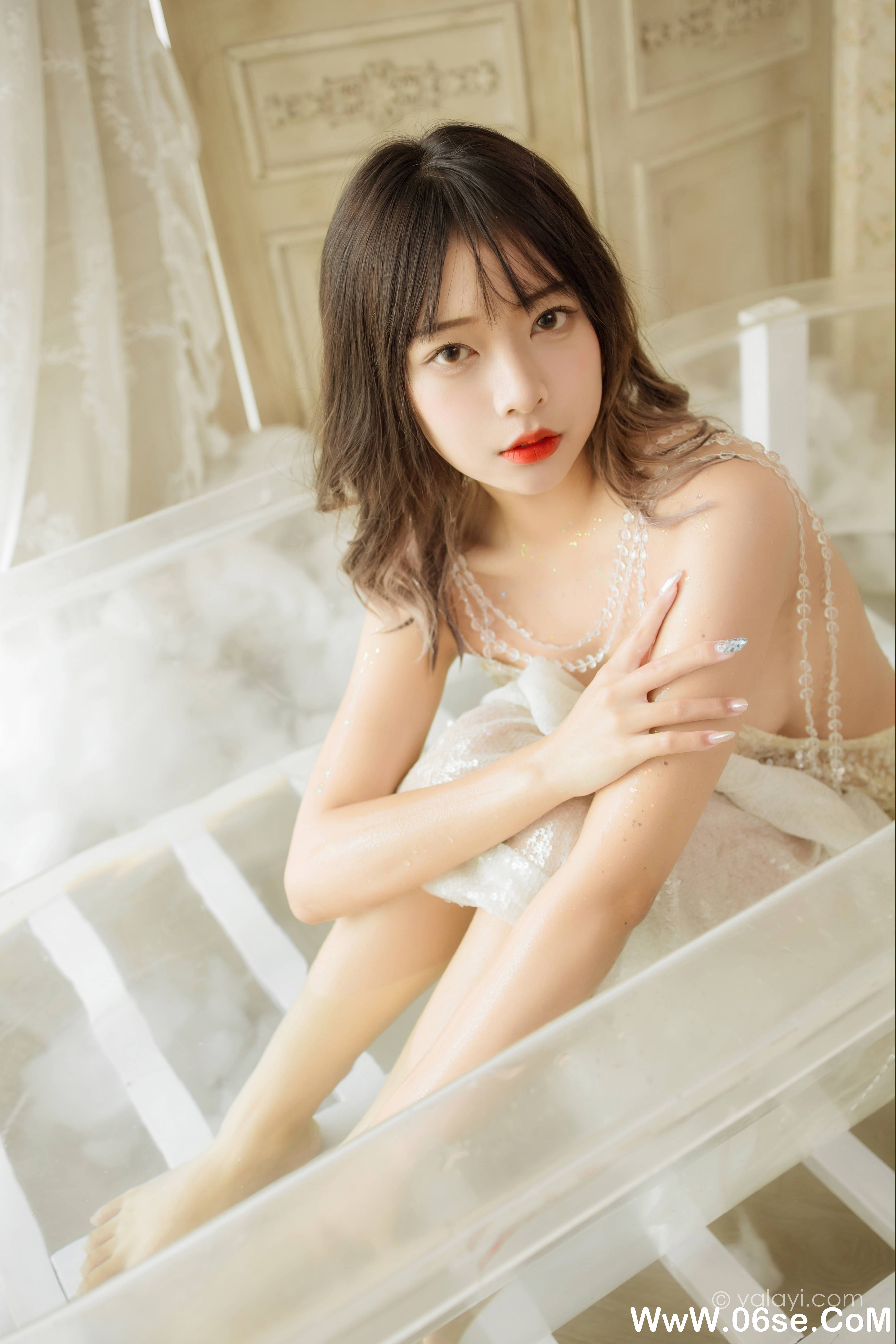 图片[31]-[YALAYI雅拉伊] 2021.11.22 NO.863 阿禾《水中白莲》[40+1P404M]-六色网