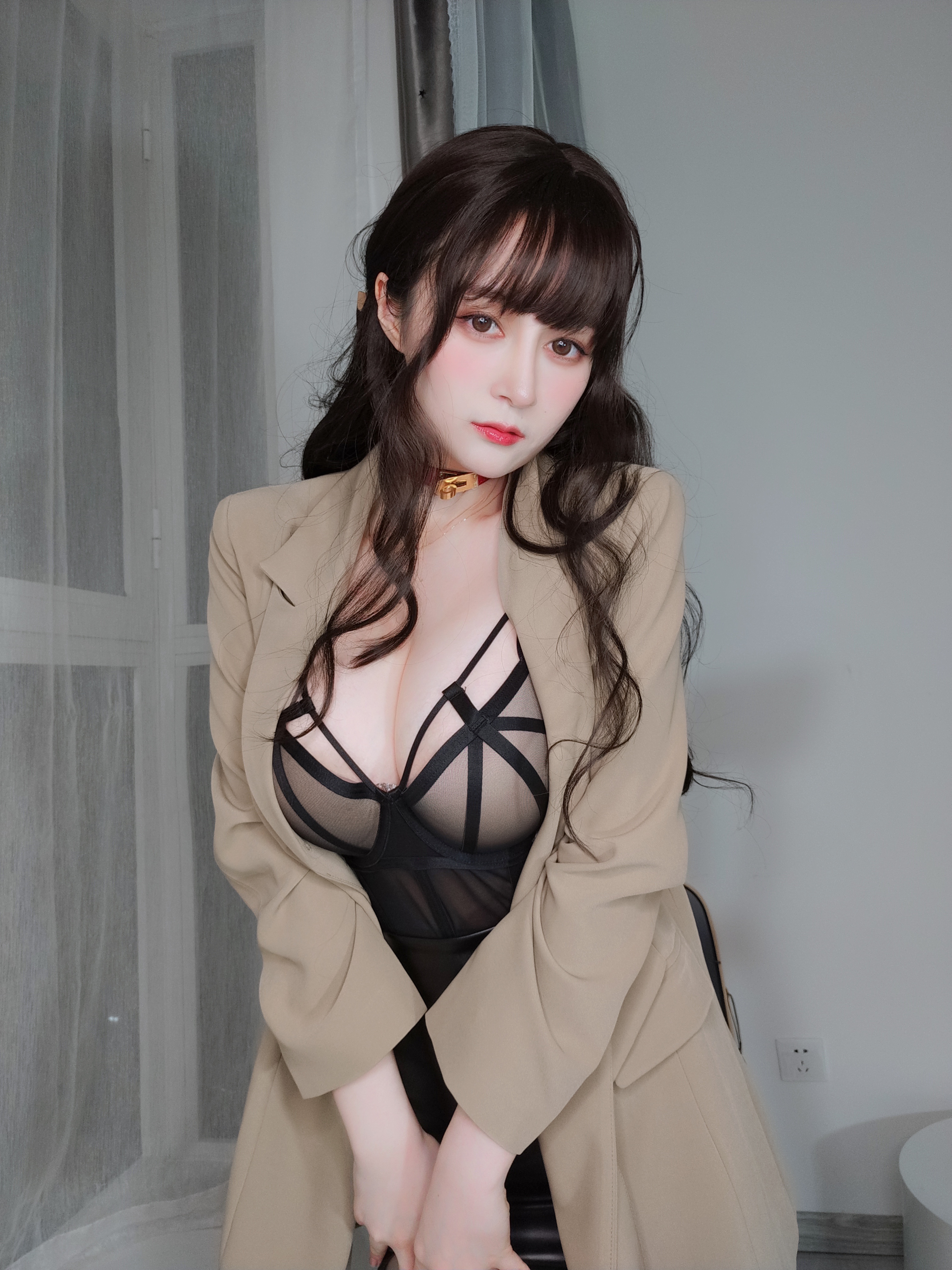 图片[25]-Coser小姐姐白银 NO.164 — 残業中 ing [25P70M]-六色网