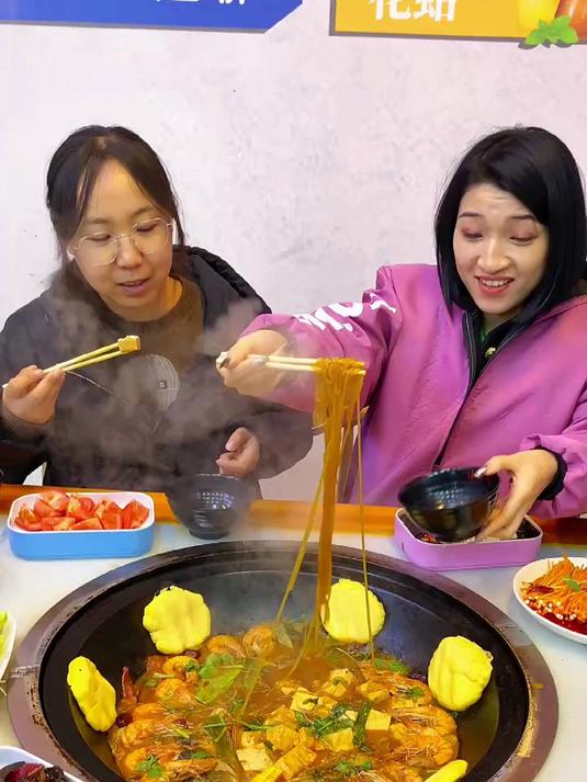 东北铁锅炖,五种口味,炖鹅、炖鸡、炖排骨等,万物皆可铁锅炖!