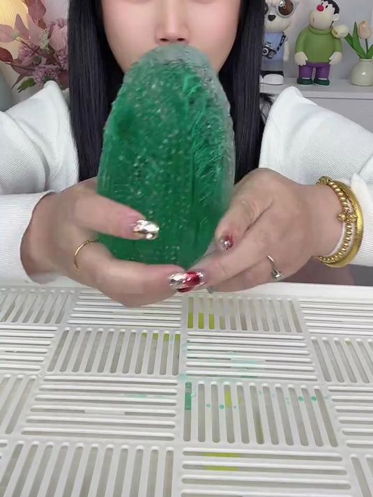 咀嚼音解压声控吃冰声控翡翠白菜声控