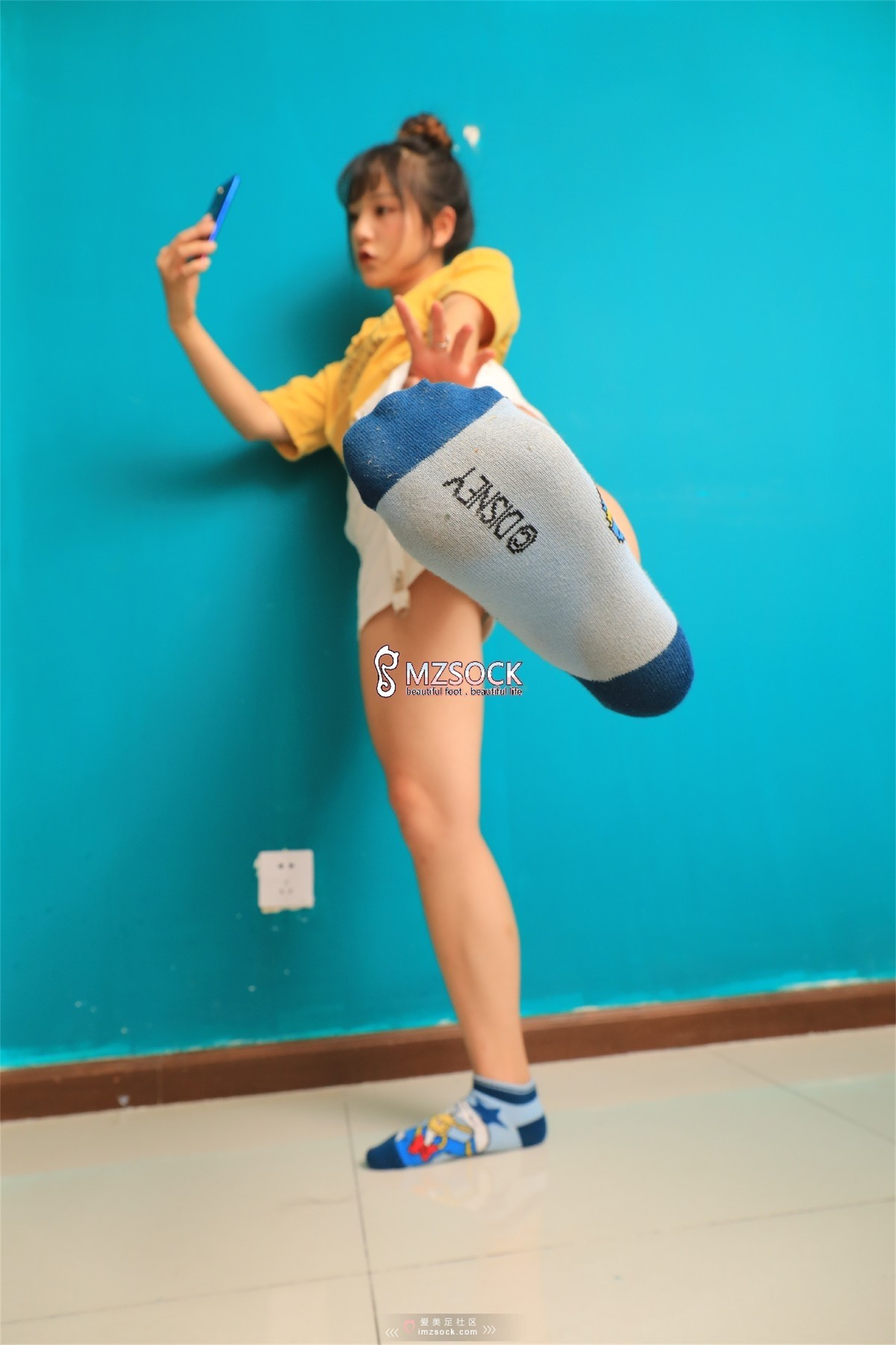 图片[15]-[MZSOCK]爱美足 NO.057 果儿[45P93M]-六色网