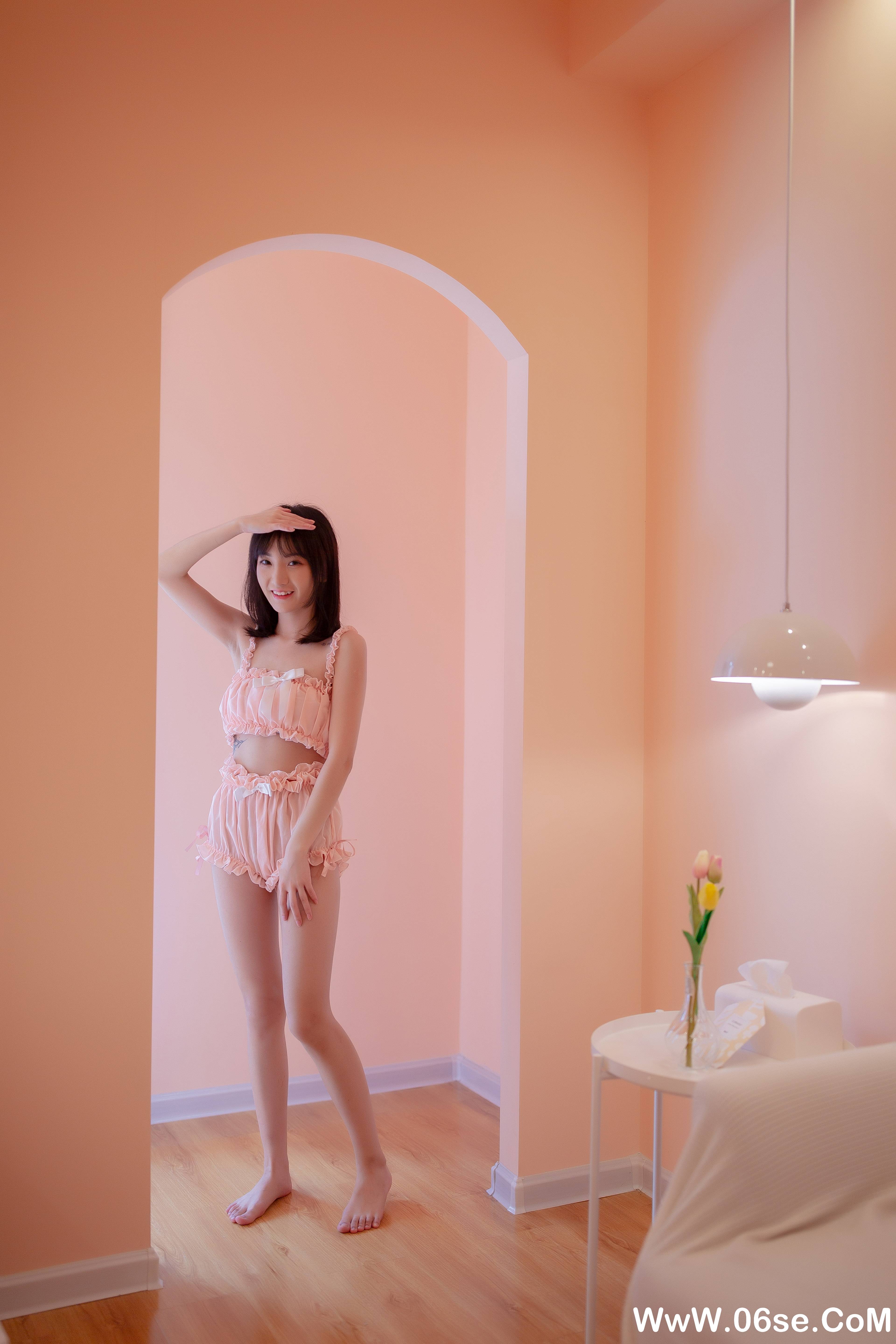 图片[17]-[YALAYI雅拉伊] 2020.09.02 NO.697 落落《女友宅日志》[57P+1P458M]-六色网