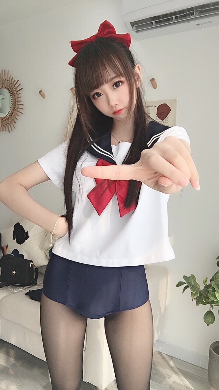 图片[6]-Cos小姐姐雪琪 NO.063- 自拍 [35P+5V254M]-六色网