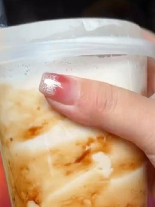 黑糖啵啵牛乳，秋冬来上一杯健康的奶茶