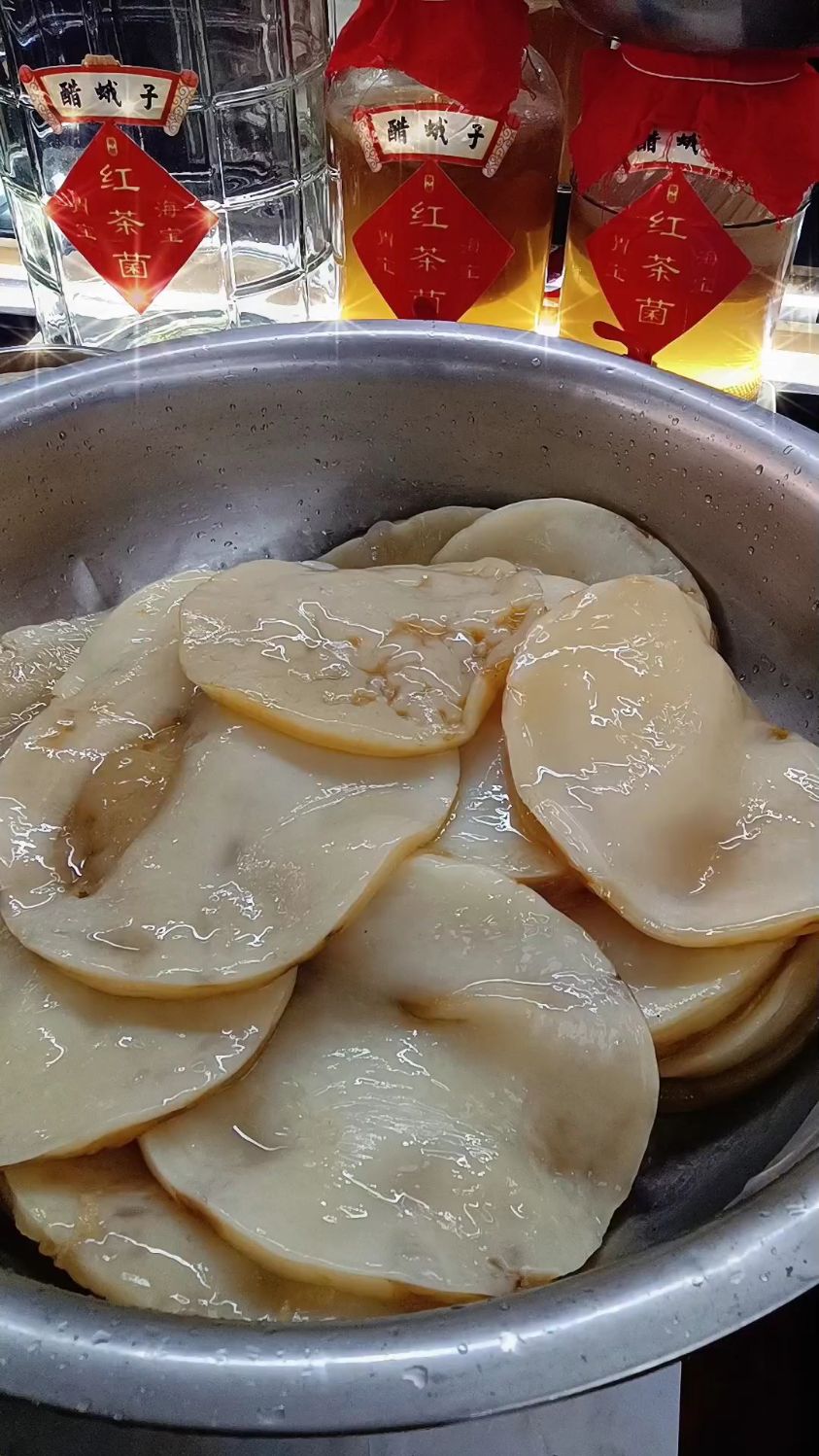 #美食自己动手做 这个东西叫胃宝,也叫红茶菌,醋蛾子,海宝,是西方的康普茶