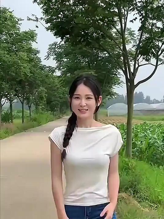 皮衣已经过时了,今冬流行的高档水貂派克服,时髦又不贵