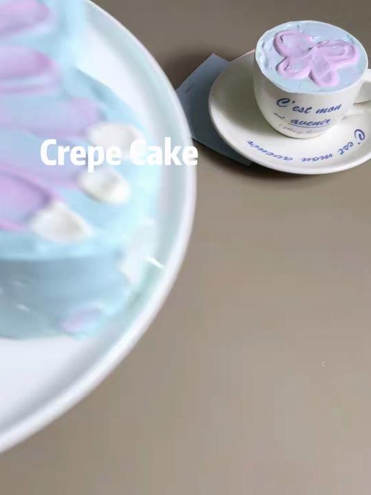 超美的梦幻蓝色芋泥椰香千层蛋糕！用一个6寸的大小做成的蝴蝶