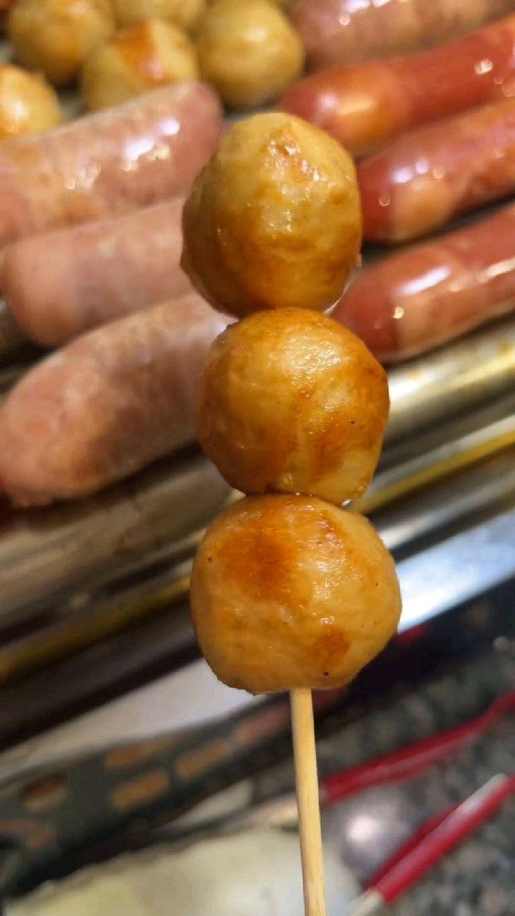 脆皮烤肠,烤墨鱼丸
