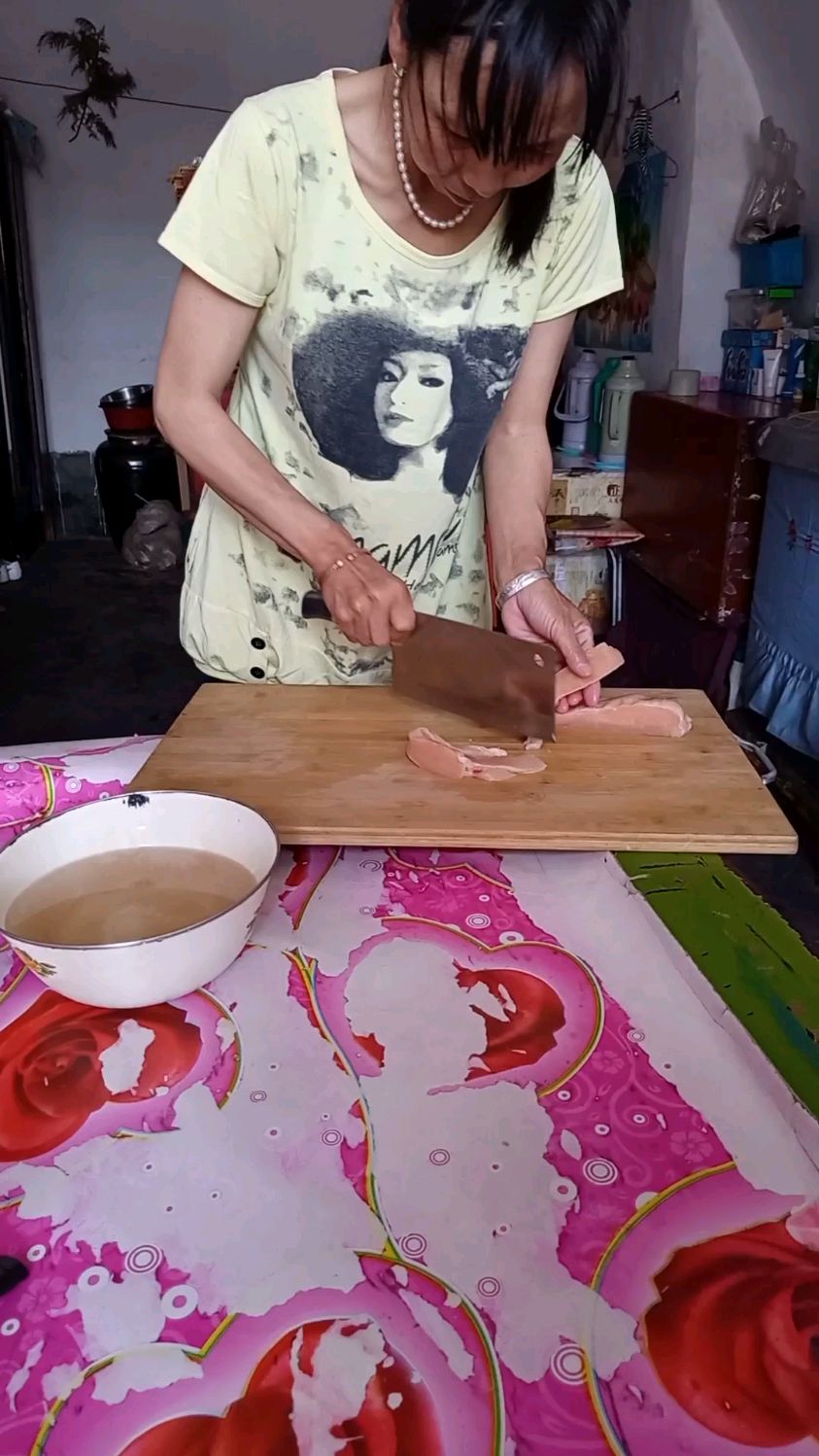 微甜豆面面条,香辣美味土豆丝,酸甜宫保鸡丁