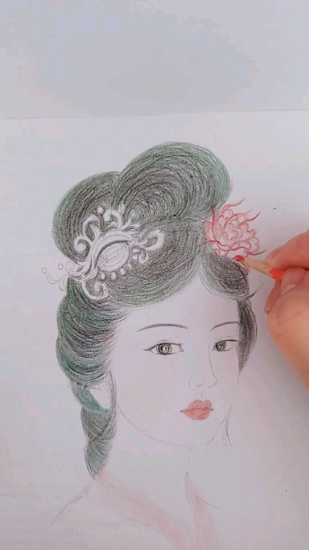 原创铅笔画小视频,手绘一位肌肤胜雪的古风女子