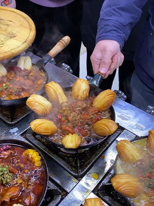 小份炒鸡来了,五种口味,花甲鸡,藤椒鸡,口味不重样