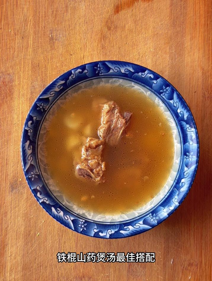 铁棍山药煲汤最佳搭配,像我这样搭配排骨最佳