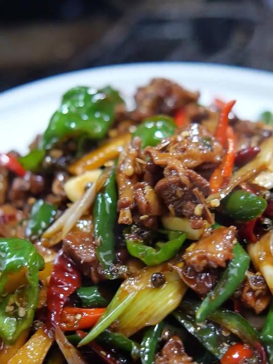 炒乳鸽 老鸽子做汤,乳鸽爆炒