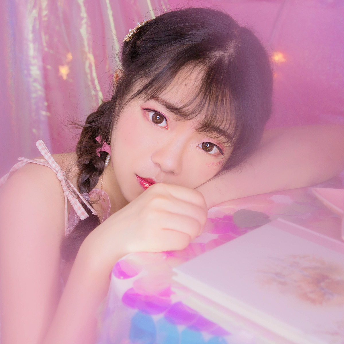 图片[3]-光影少女-六色网