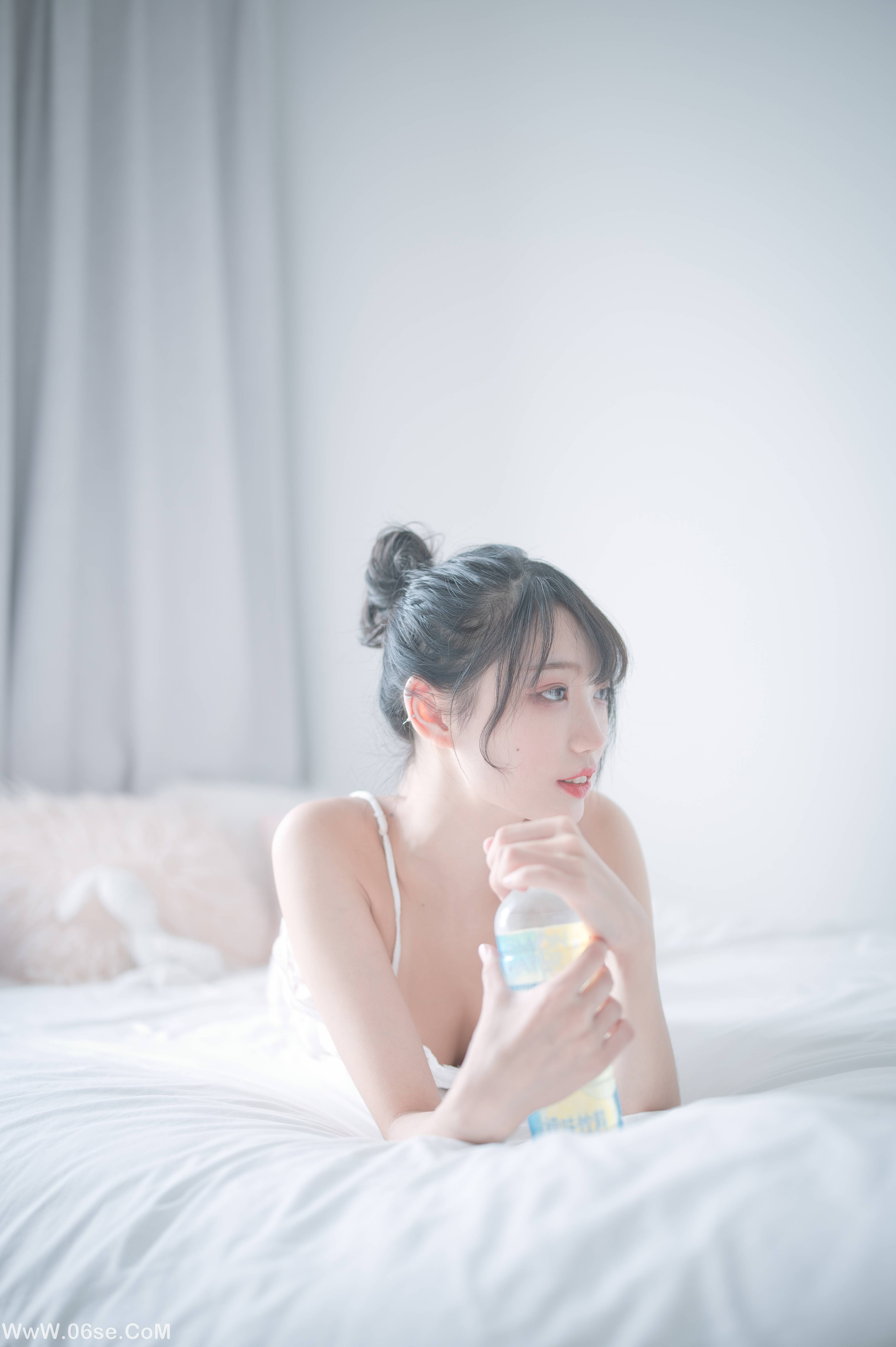图片[10]-周叽是可爱兔兔 NO.015 白色睡衣[23P196M]-六色网