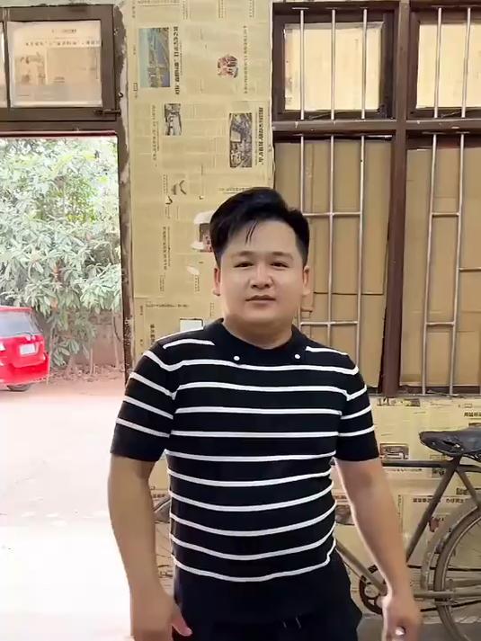 2567. 三角酥夹心满满巧克力200根,真好吃 怀旧