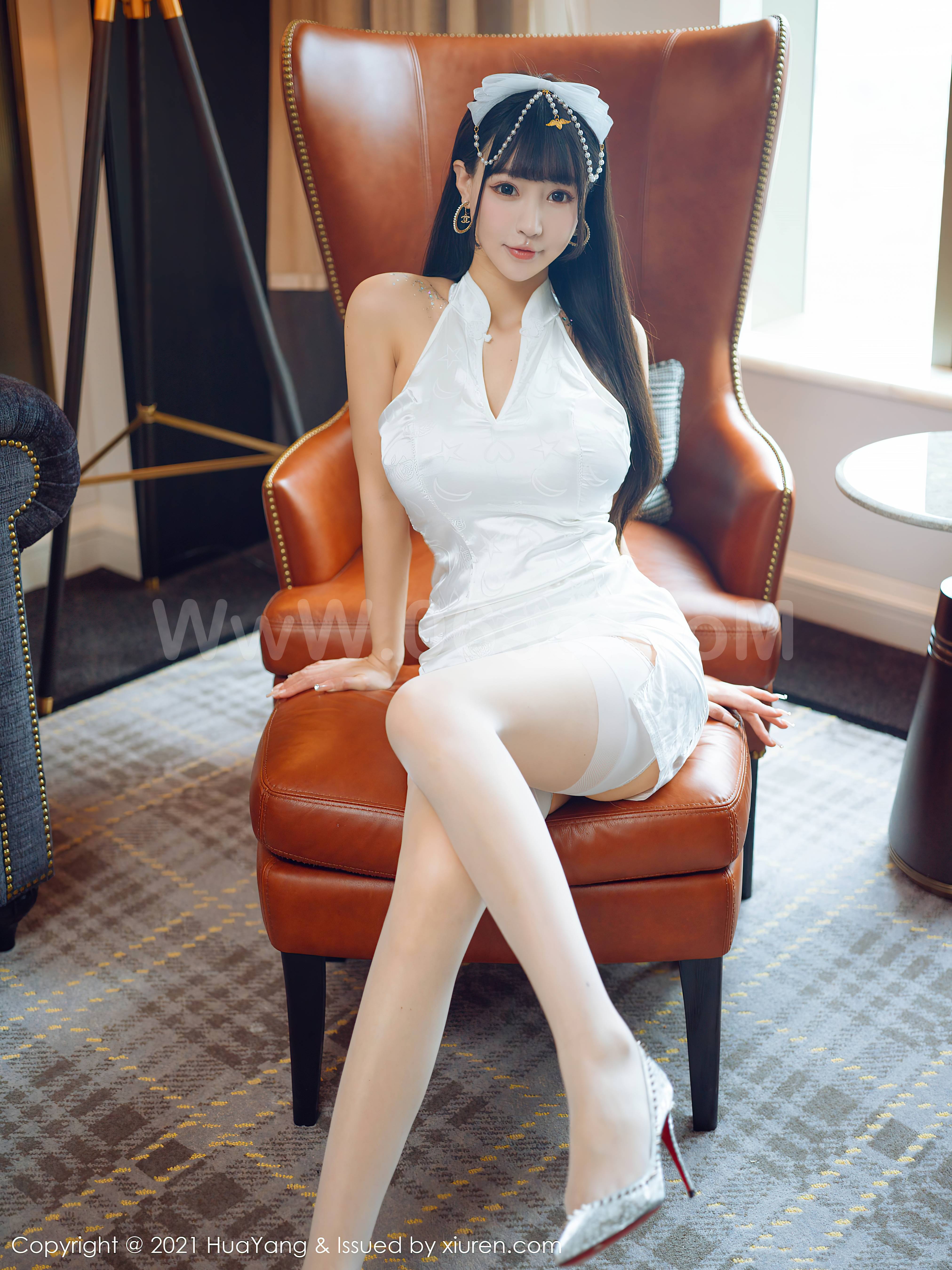 图片[4]-HuaYang Vol.426 Zhu Ke Er (朱可儿Flower)-六色网