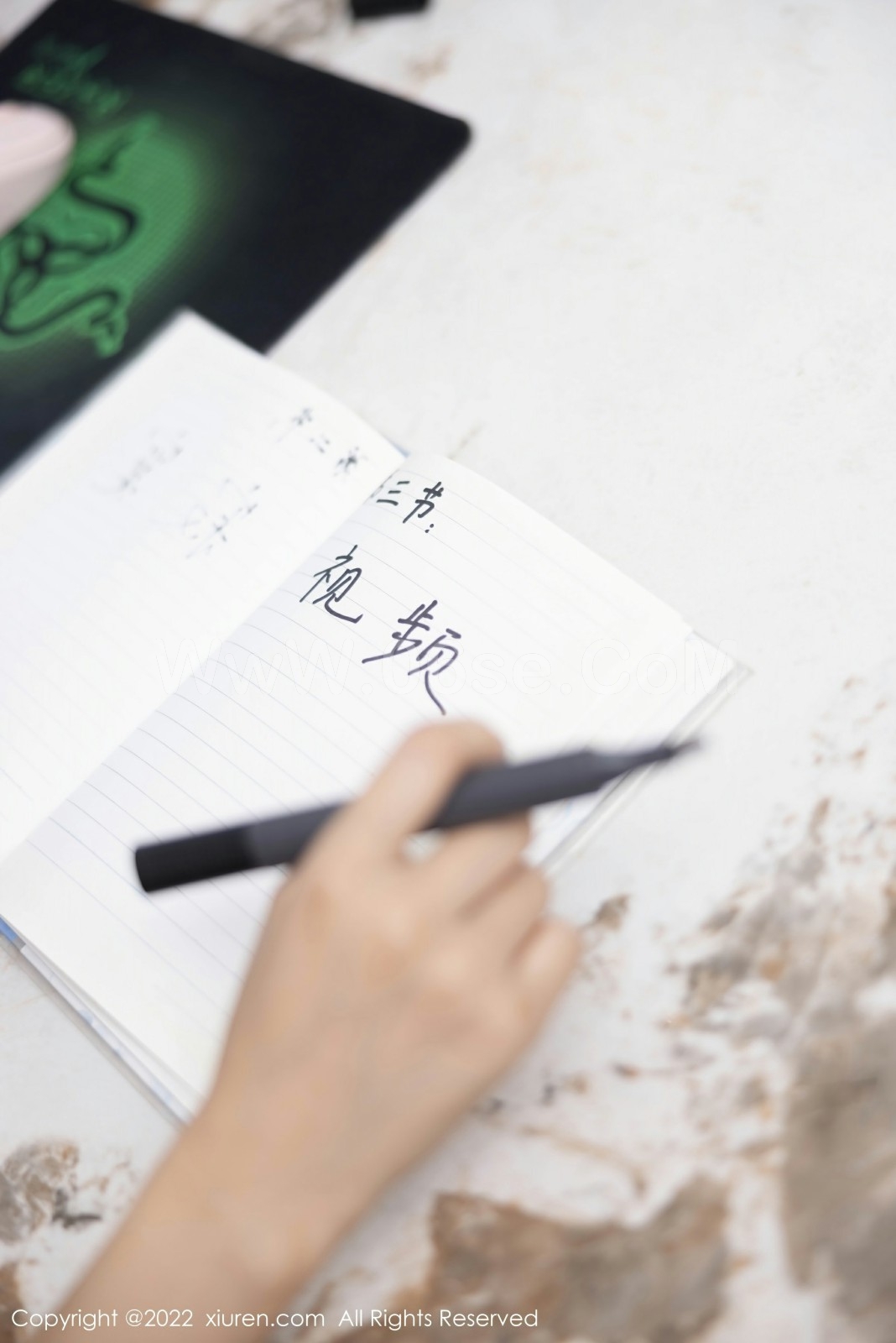图片[33]-[XiuRen秀人网] 2022.06.17 No.5160 绮里嘉ula-六色网