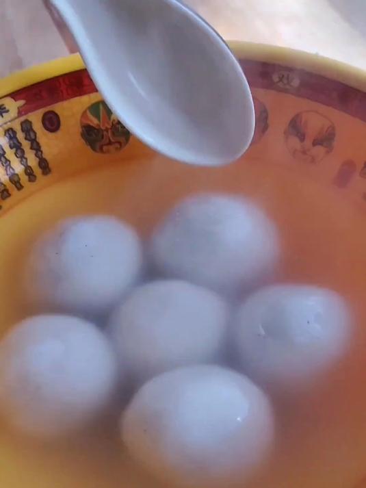 核桃花生米搭配黑白芝麻,营养美味超好吃