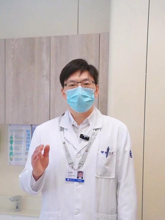 农村土灶柴火炒花生,保留完整红衣,花青素含量更丰富