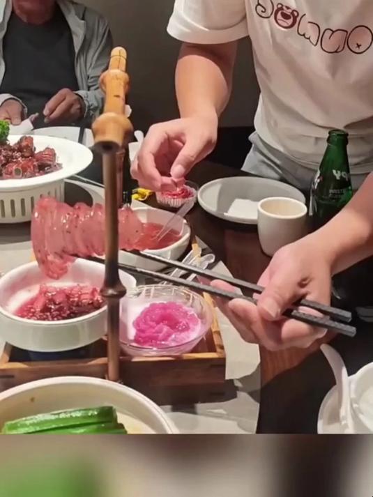 这到底是什么菜