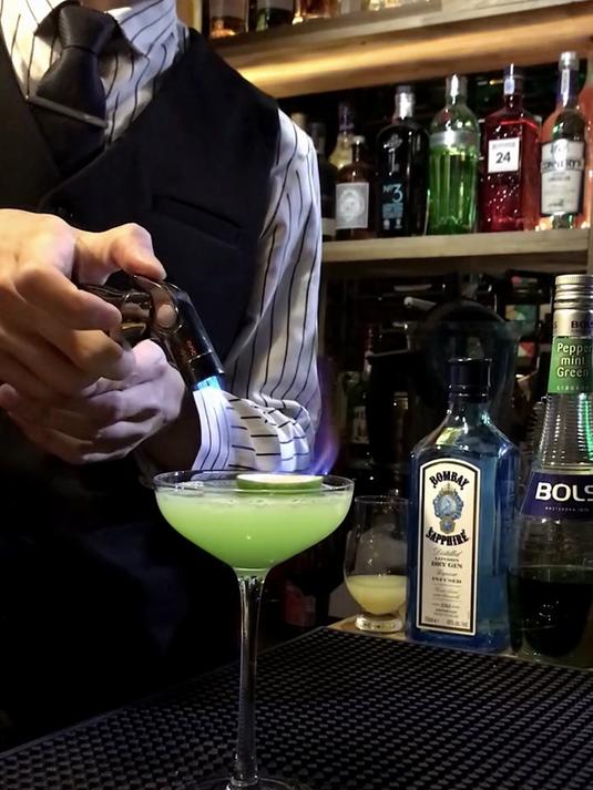 环游世界 为了纪念人类第一次环球航线的开通而制作的鸡尾酒