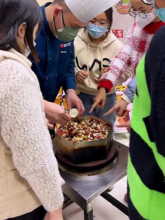 梅花糕,手工制作,轻盈蓬松,入口即化,绝对是甜点控的最爱!