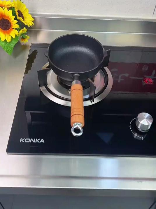 迷你泼油煎蛋锅！铸铁材质，家用热油好帮手