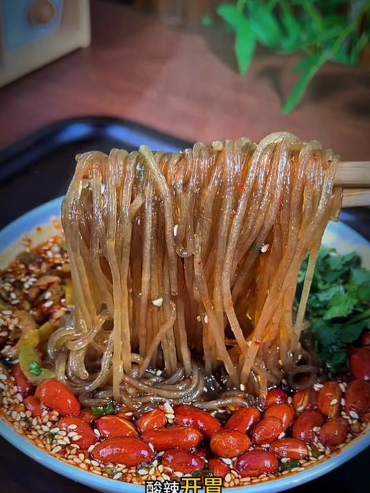 想吃酸辣粉自己在家就能做